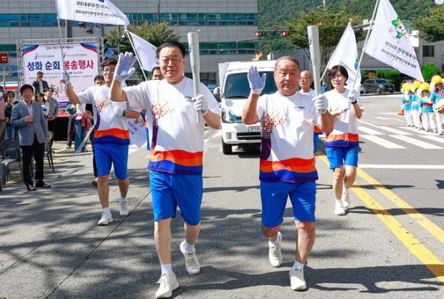 전국체전 성화 화순 달렸다(화순읍 시...