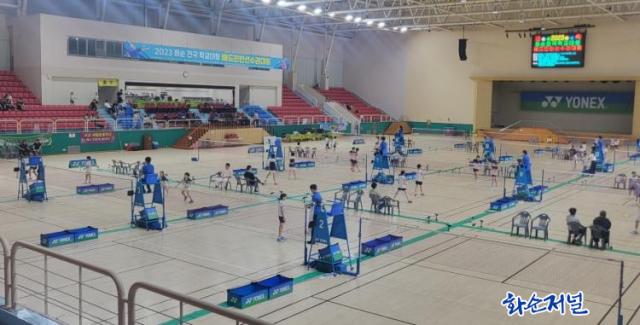 군, 전국 학교대항 배드민턴 선수권대...